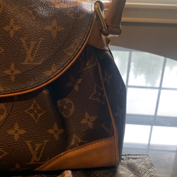 Louis Vuitton handbag - Picture 4 of 12